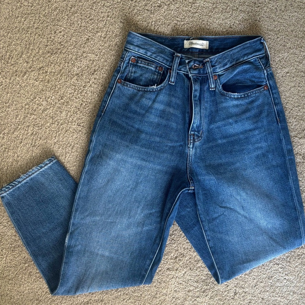 Madewell Momjean
